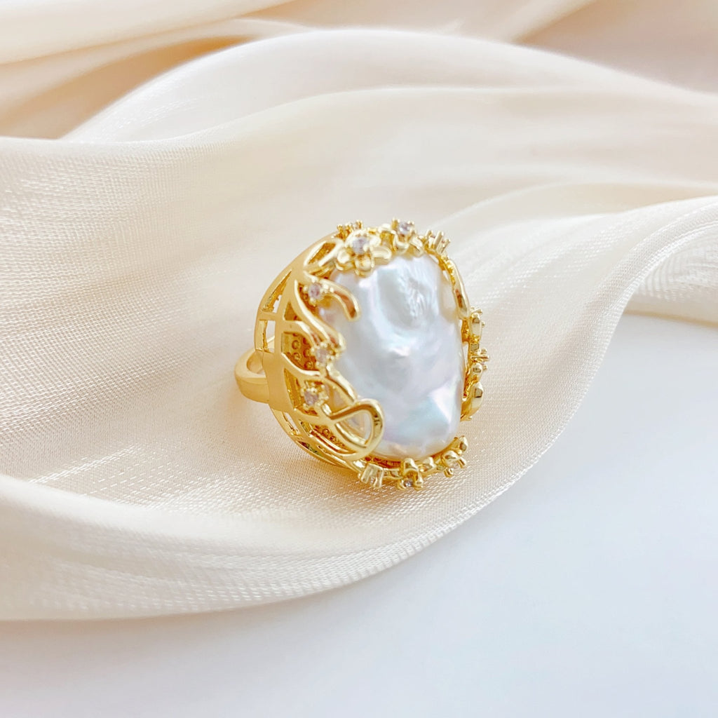 Affordable Luxury Large Baroque Pearl Ring - NaNaMaLa Boutique