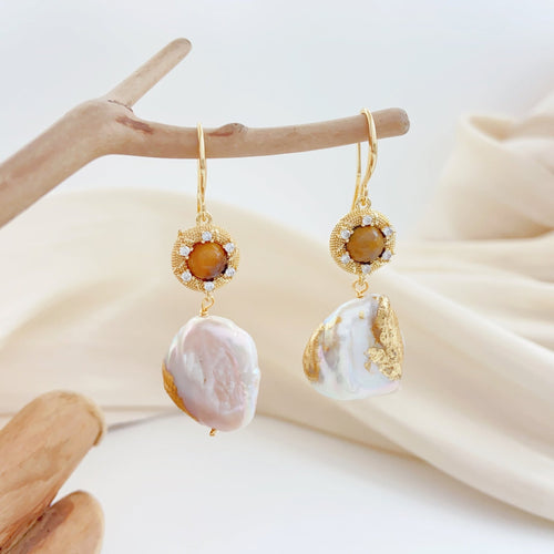 Amber Accent Baroque Pearl Earrings - NaNaMaLa Boutique