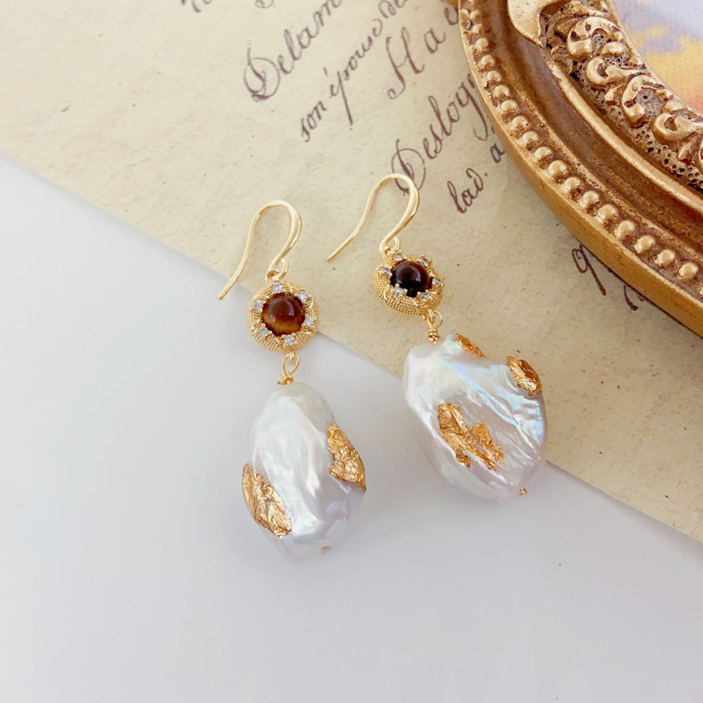 Amber Accent Baroque Pearl Earrings - NaNaMaLa Boutique