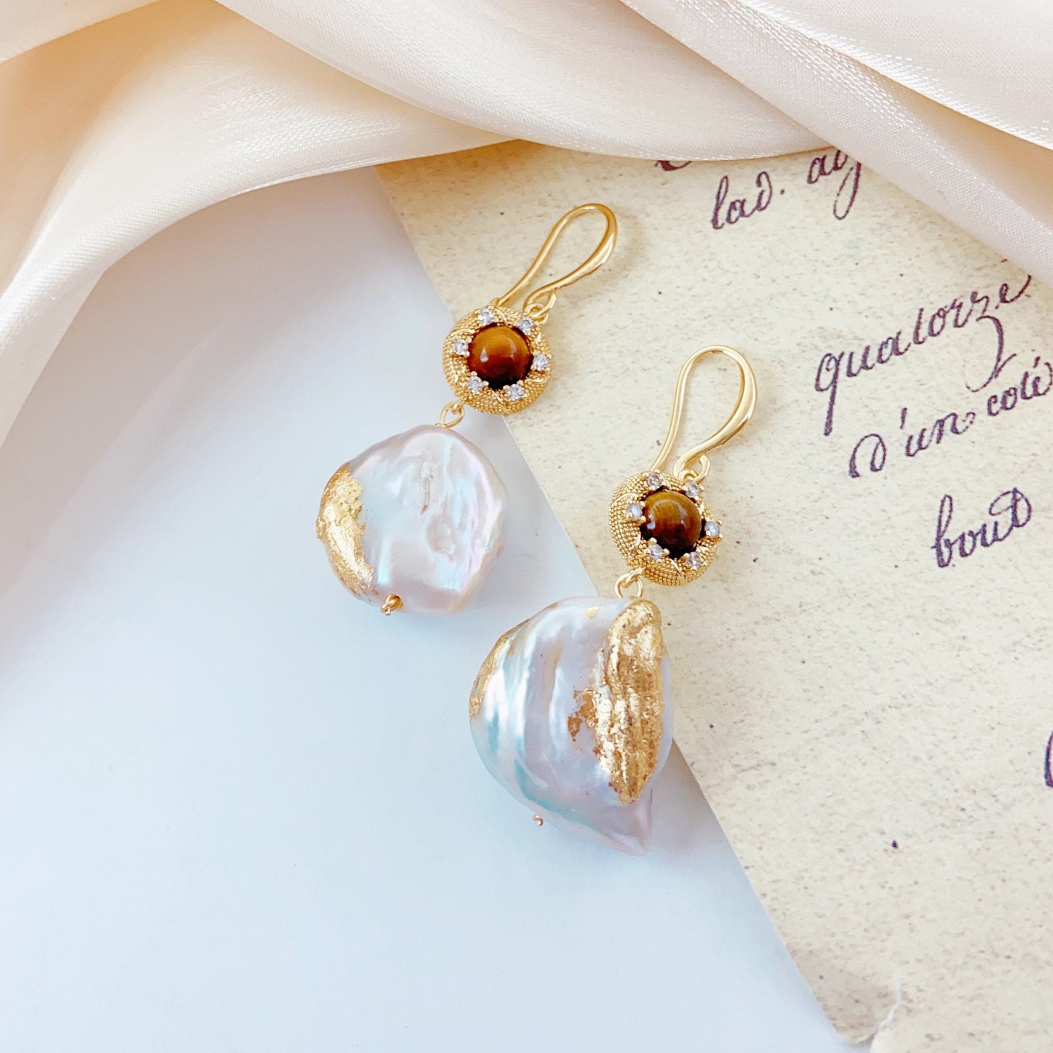 Amber Accent Baroque Pearl Earrings - NaNaMaLa Boutique