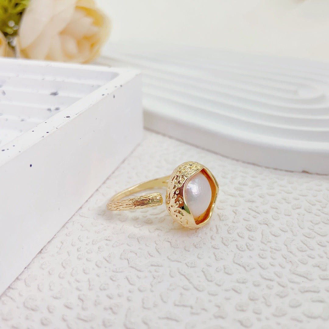 Bay of Sunset Pearl Ring - NaNaMaLa Boutique