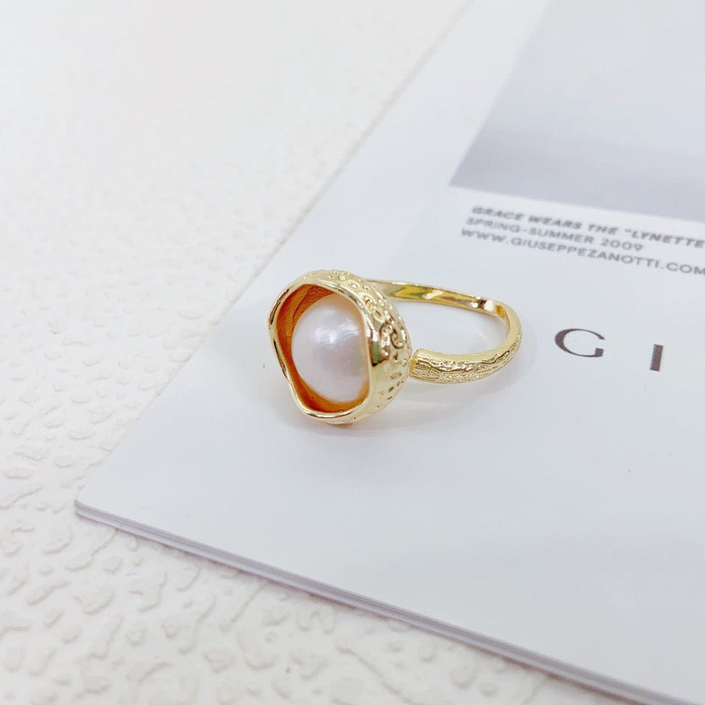 Bay of Sunset Pearl Ring - NaNaMaLa Boutique