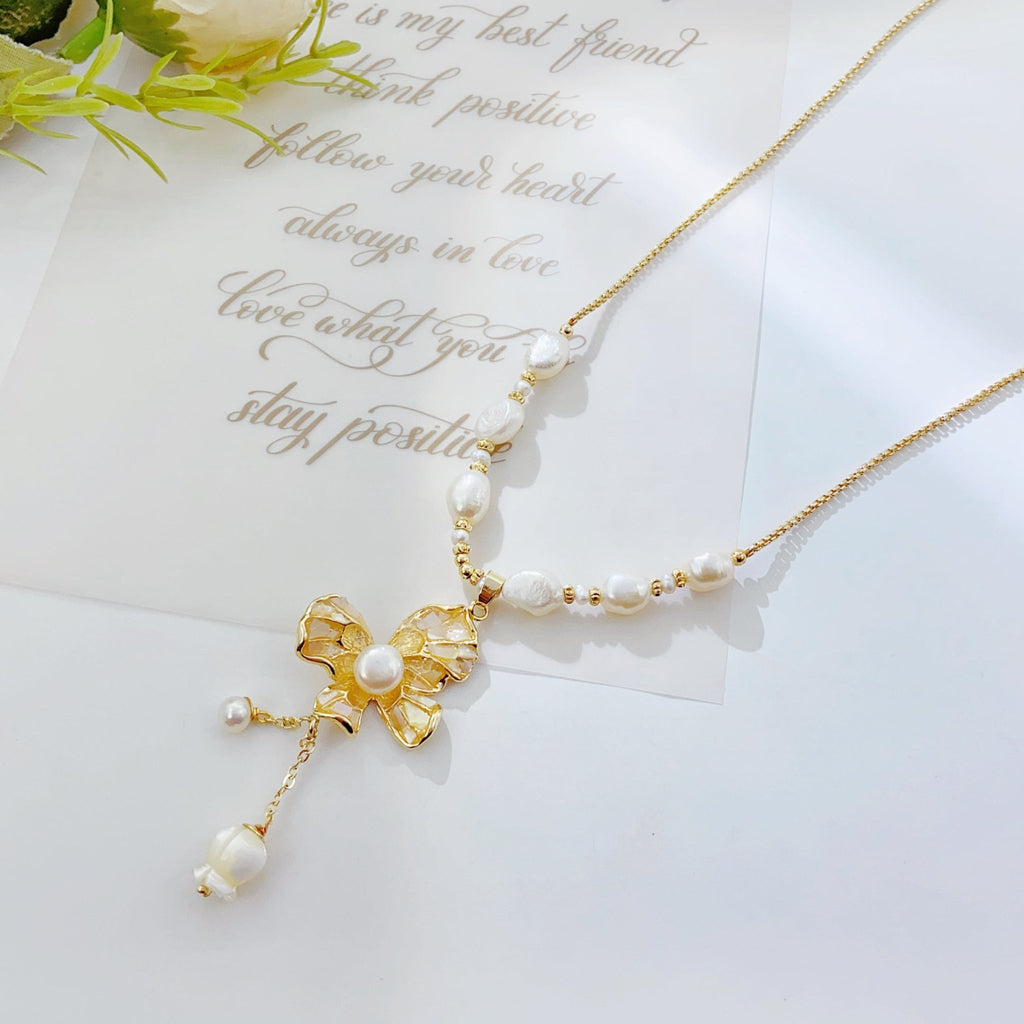 Dawn Glow Butterfly Pearl Necklace - NaNaMaLa Boutique