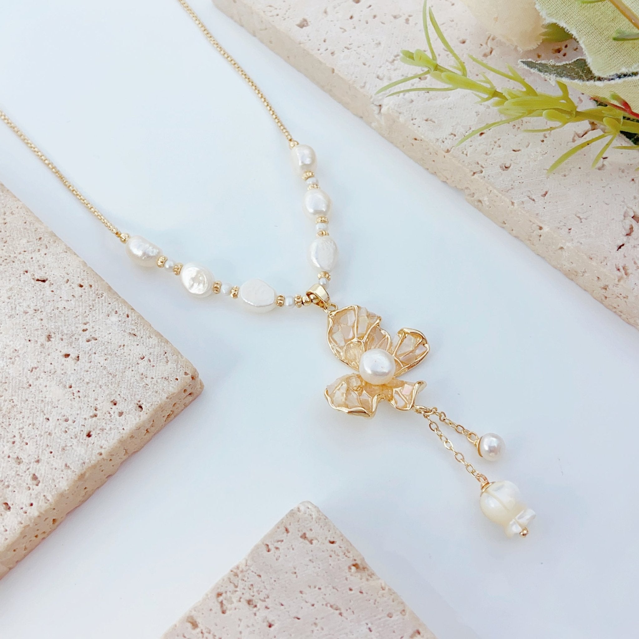 Dawn Glow Butterfly Pearl Necklace - NaNaMaLa Boutique