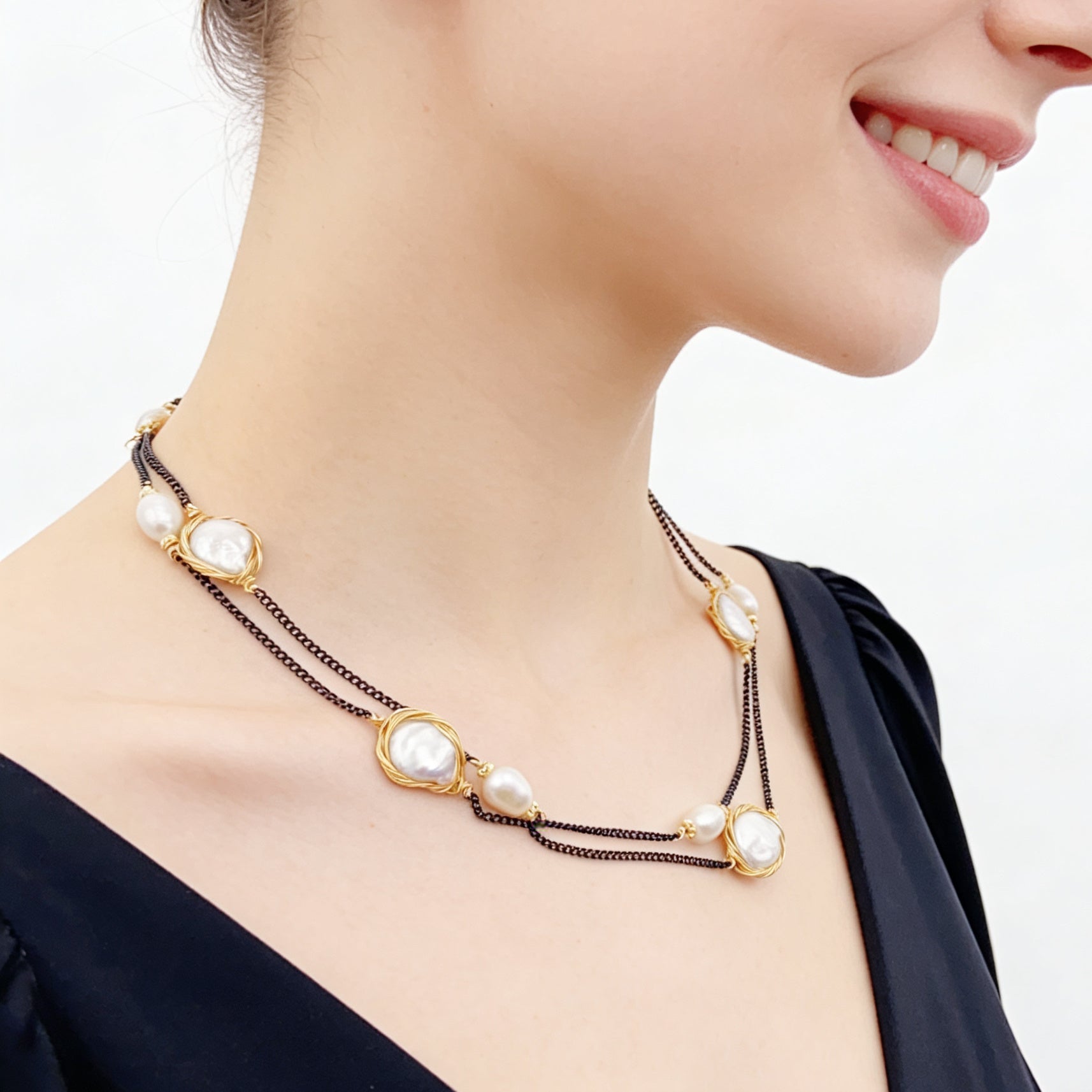 Dusk Clouds Pearl Necklace - NaNaMaLa Boutique