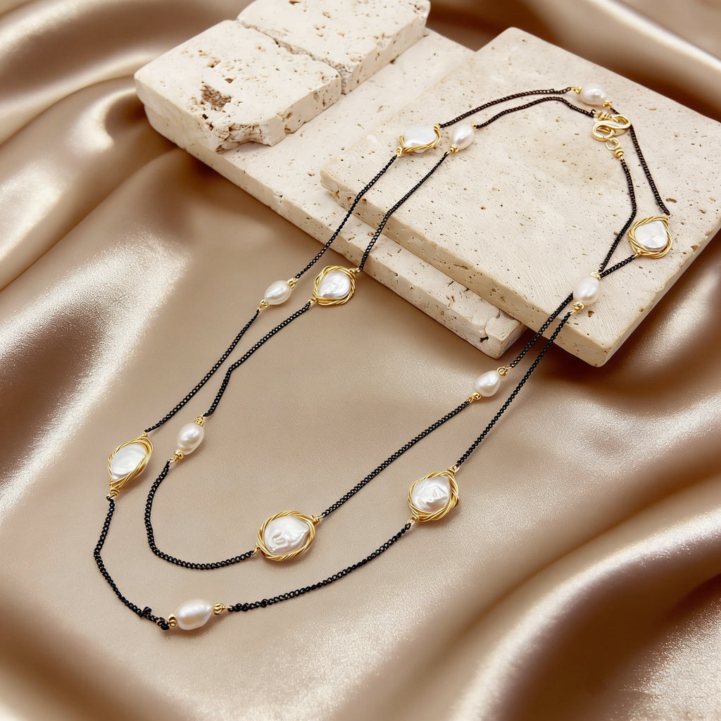 Dusk Clouds Pearl Necklace - NaNaMaLa Boutique