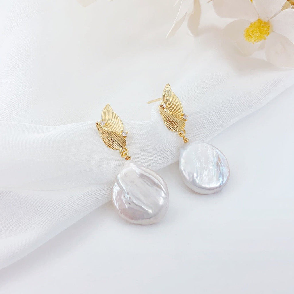 Falling Leaves Baroque Pearl Stud Earrings - NaNaMaLa Boutique