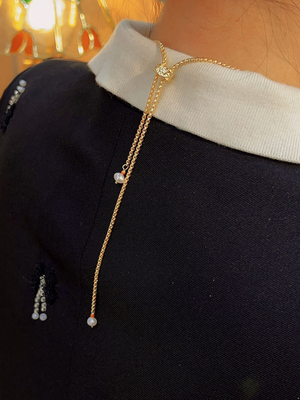 Floral Elegance Pearl Necklace - NaNaMaLa Boutique