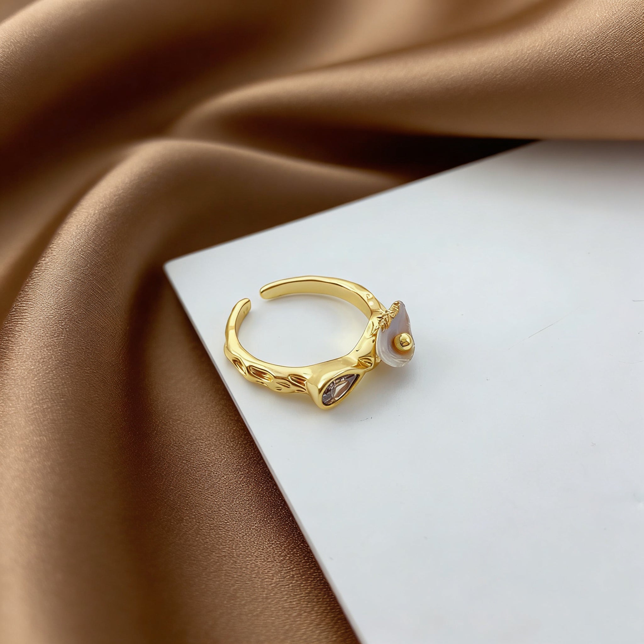 Golden Time Pearl Ring - NaNaMaLa Boutique