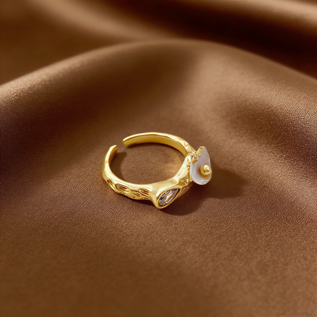 Golden Time Pearl Ring - NaNaMaLa Boutique