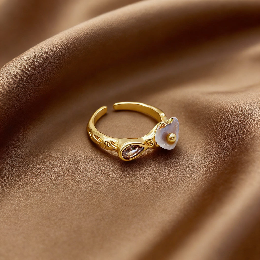 Golden Time Pearl Ring - NaNaMaLa Boutique