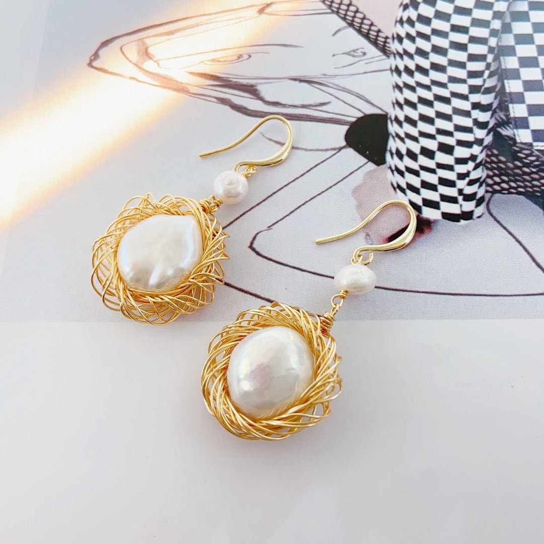 Graceful Flow Baroque Pearl Earrings - NaNaMaLa Boutique