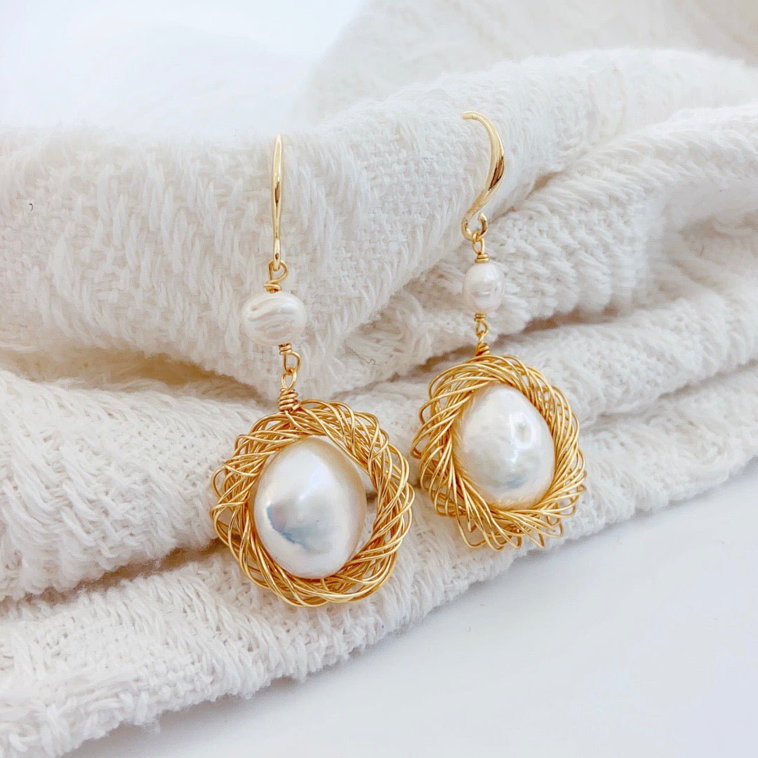 Graceful Flow Baroque Pearl Earrings - NaNaMaLa Boutique