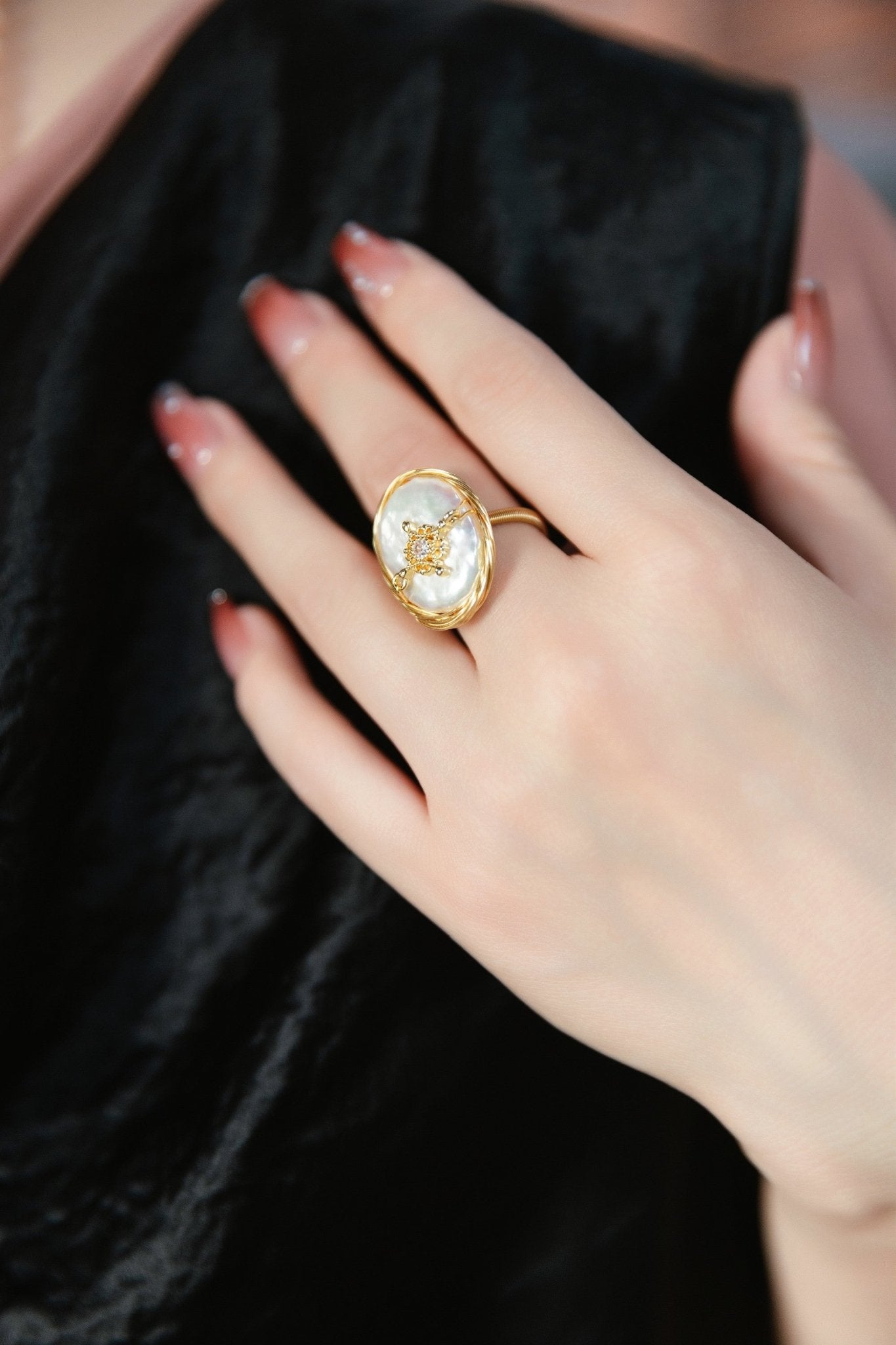 Handcrafted Elegant Baroque Pearl Ring - NaNaMaLa Boutique