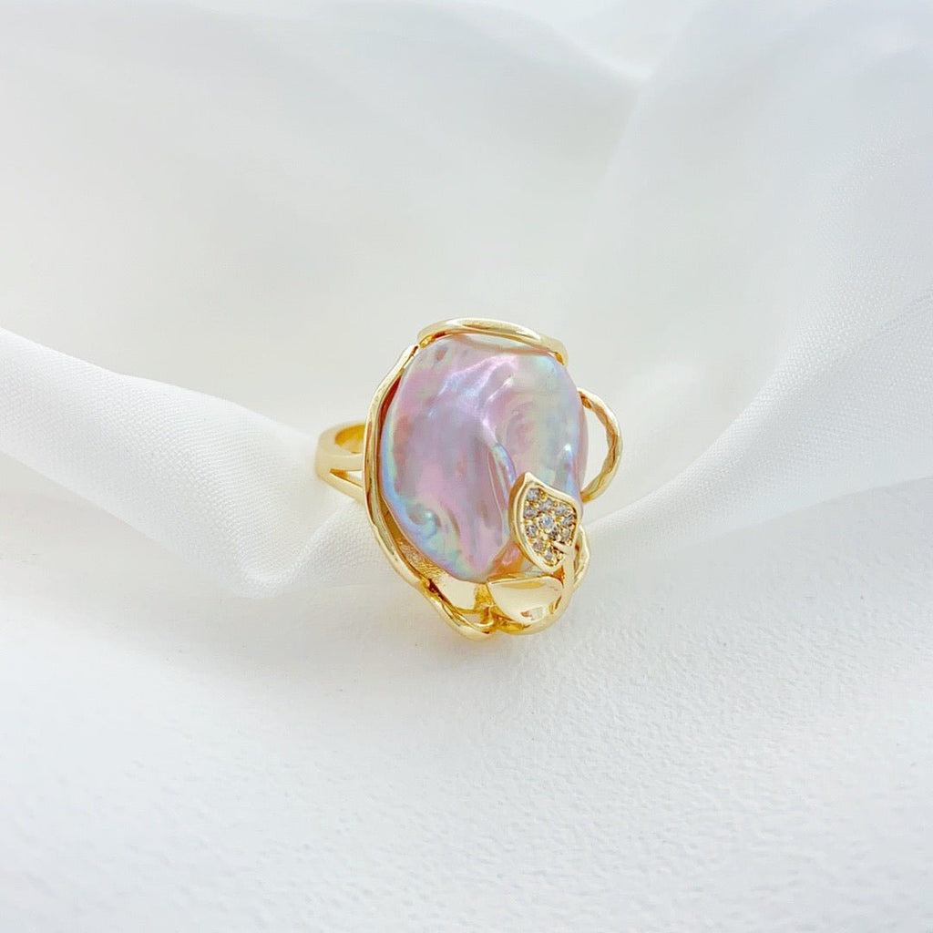 Iridescent Irregular Baroque Pearl Ring - NaNaMaLa Boutique