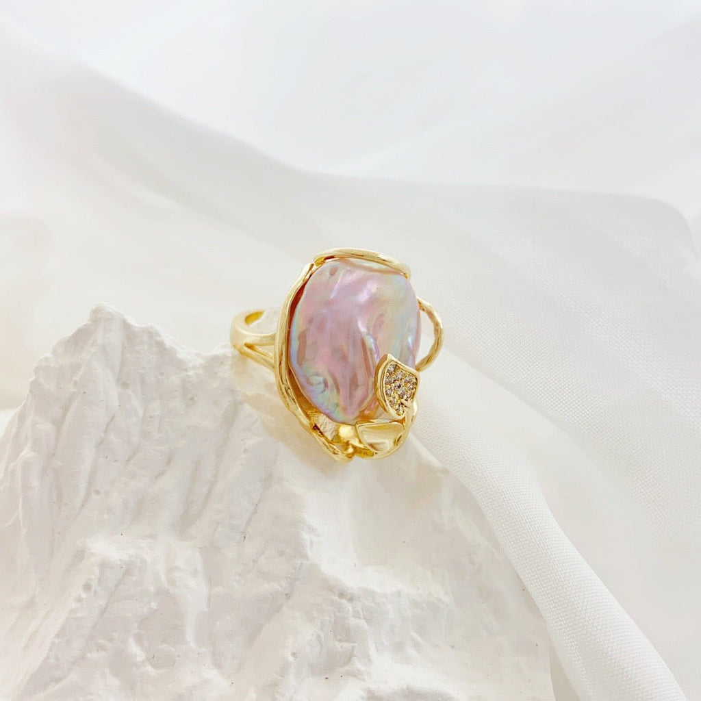Iridescent Irregular Baroque Pearl Ring - NaNaMaLa Boutique