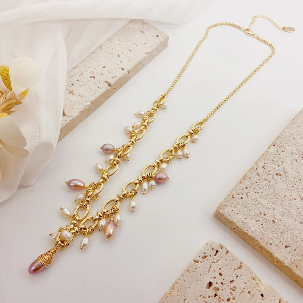 Luminous Glow Pearl Necklace - NaNaMaLa Boutique
