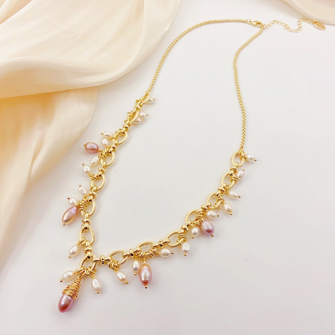 Luminous Glow Pearl Necklace - NaNaMaLa Boutique