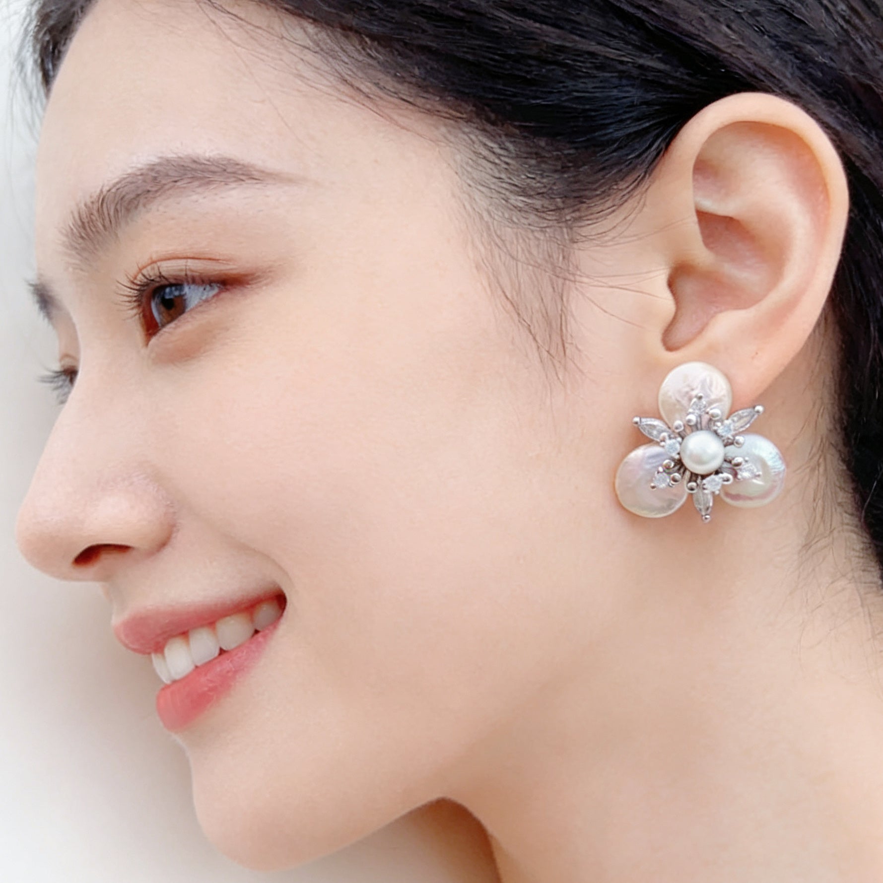 Moonlit Frost Pearl Stud Earrings - NaNaMaLa Boutique