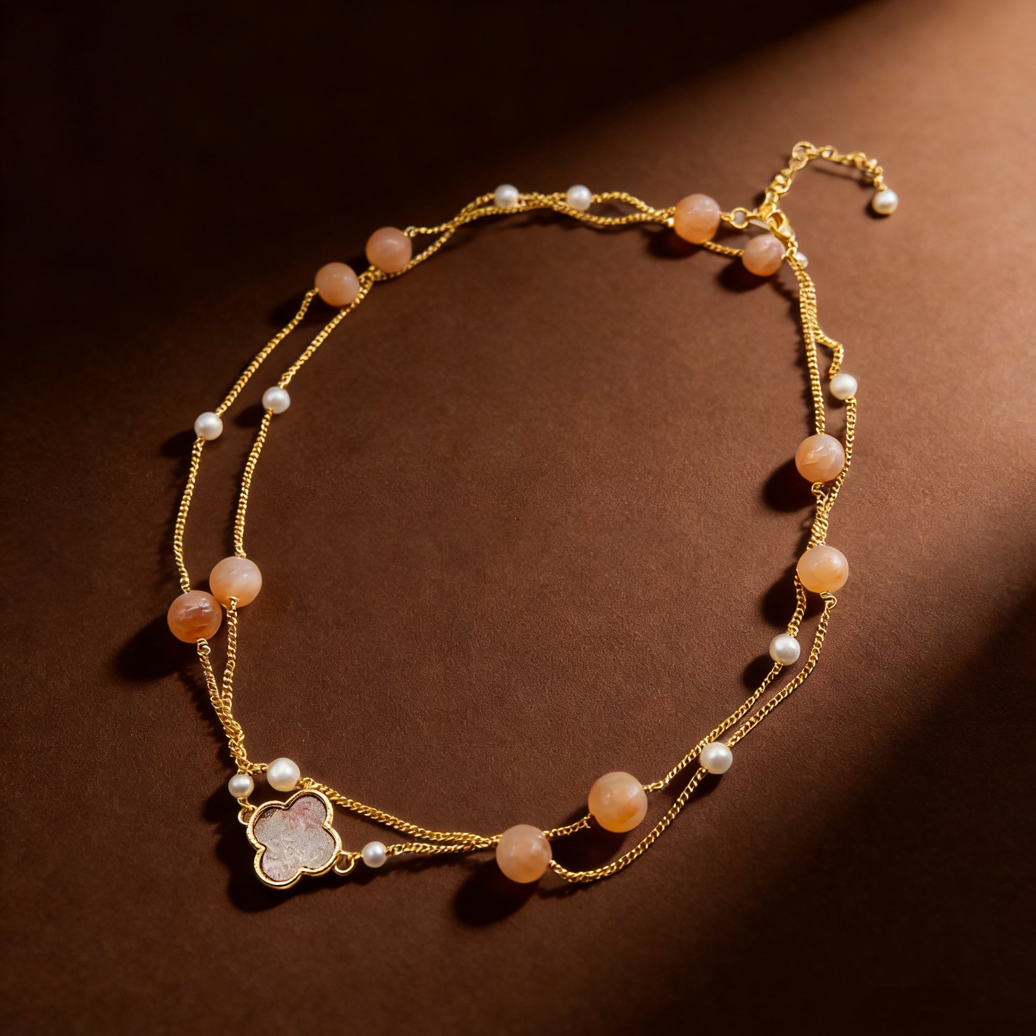Oriental Amber Glow Pearl Necklace - NaNaMaLa Boutique