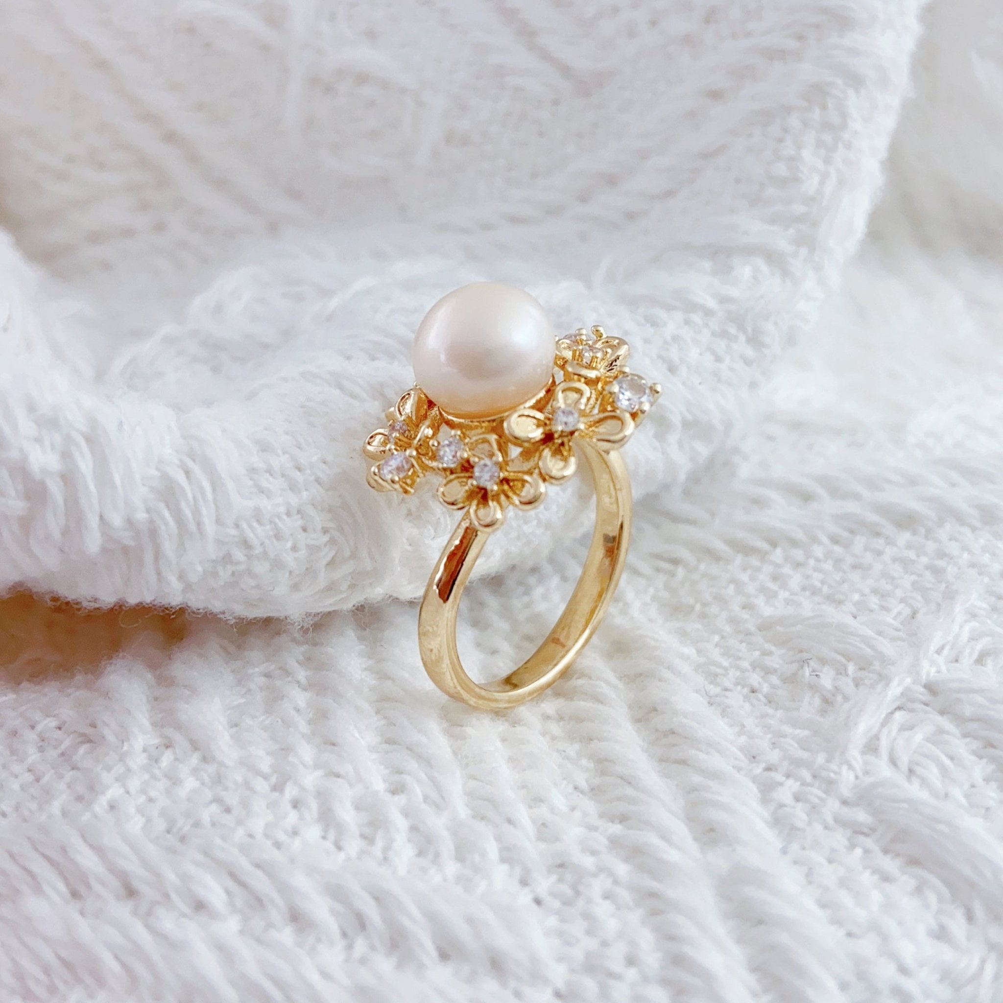 Osmanthus Whisper Pearl Ring - NaNaMaLa Boutique