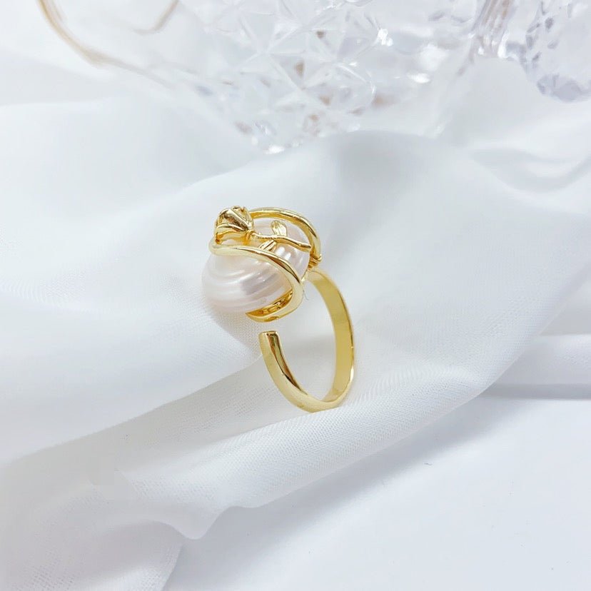 Rose of the Prince Pearl Ring - NaNaMaLa Boutique