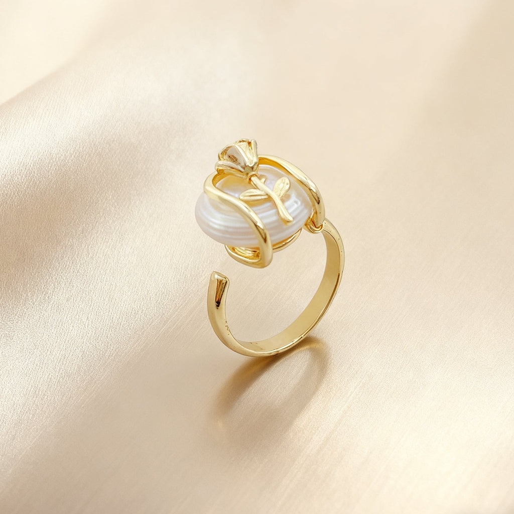 Rose of the Prince Pearl Ring - NaNaMaLa Boutique