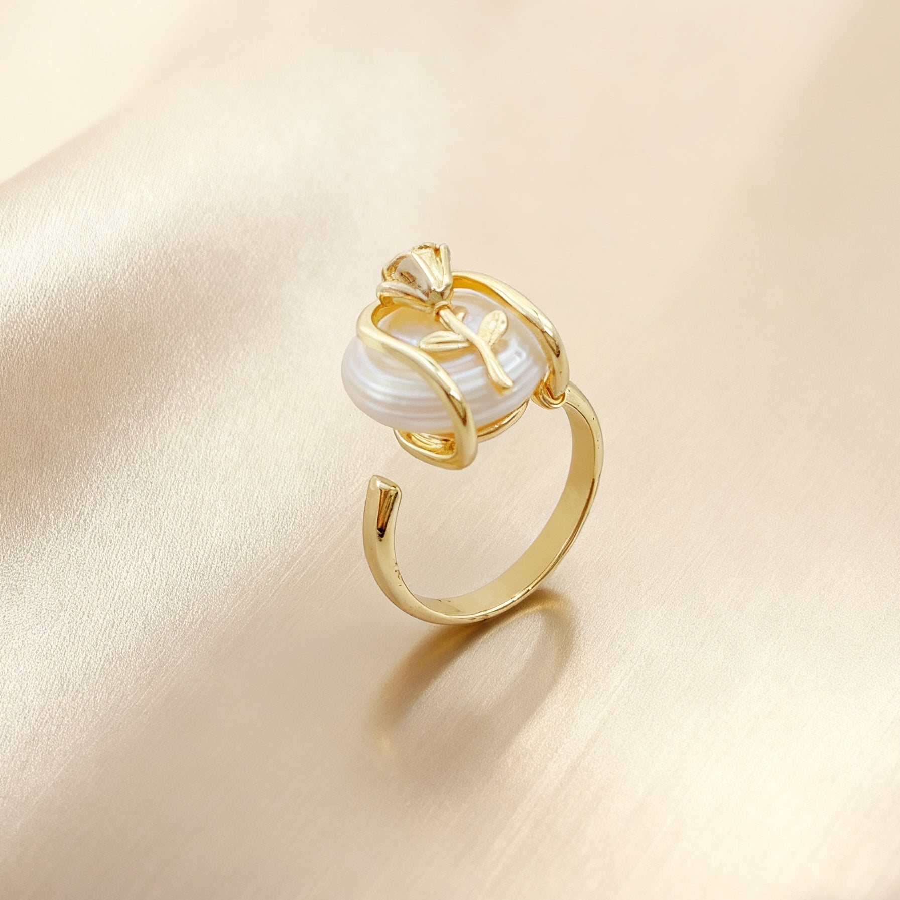 Rose of the Prince Pearl Ring - NaNaMaLa Boutique