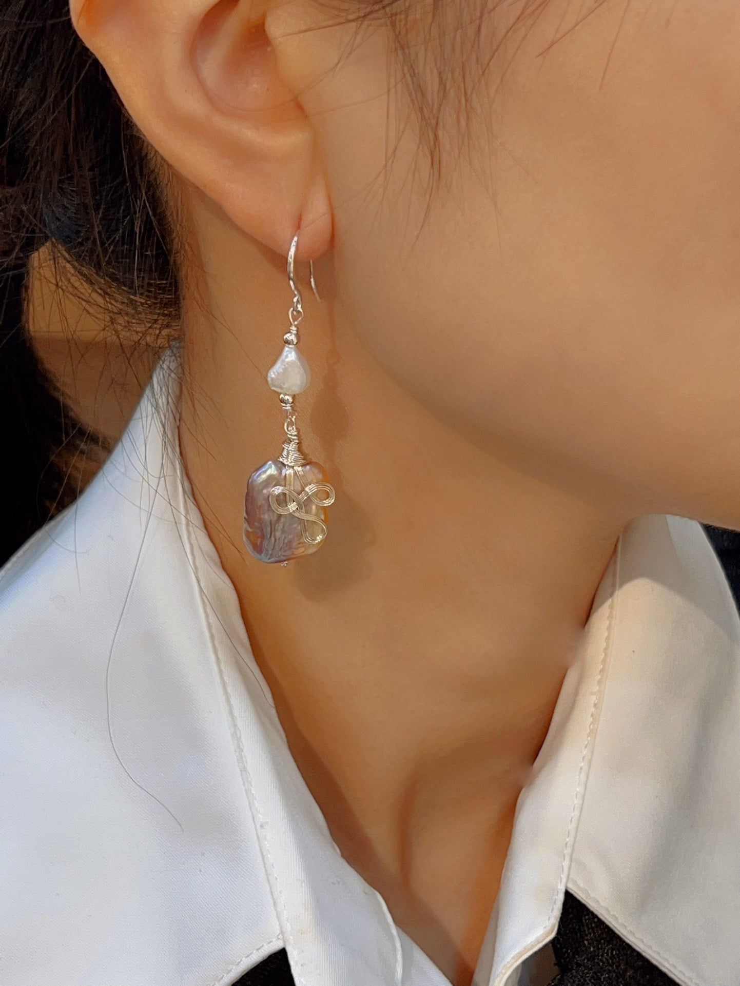 Thames Moonlight Baroque Earrings - NaNaMaLa Boutique