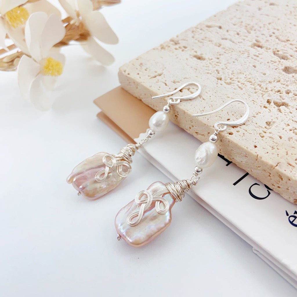 Thames Moonlight Baroque Earrings - NaNaMaLa Boutique