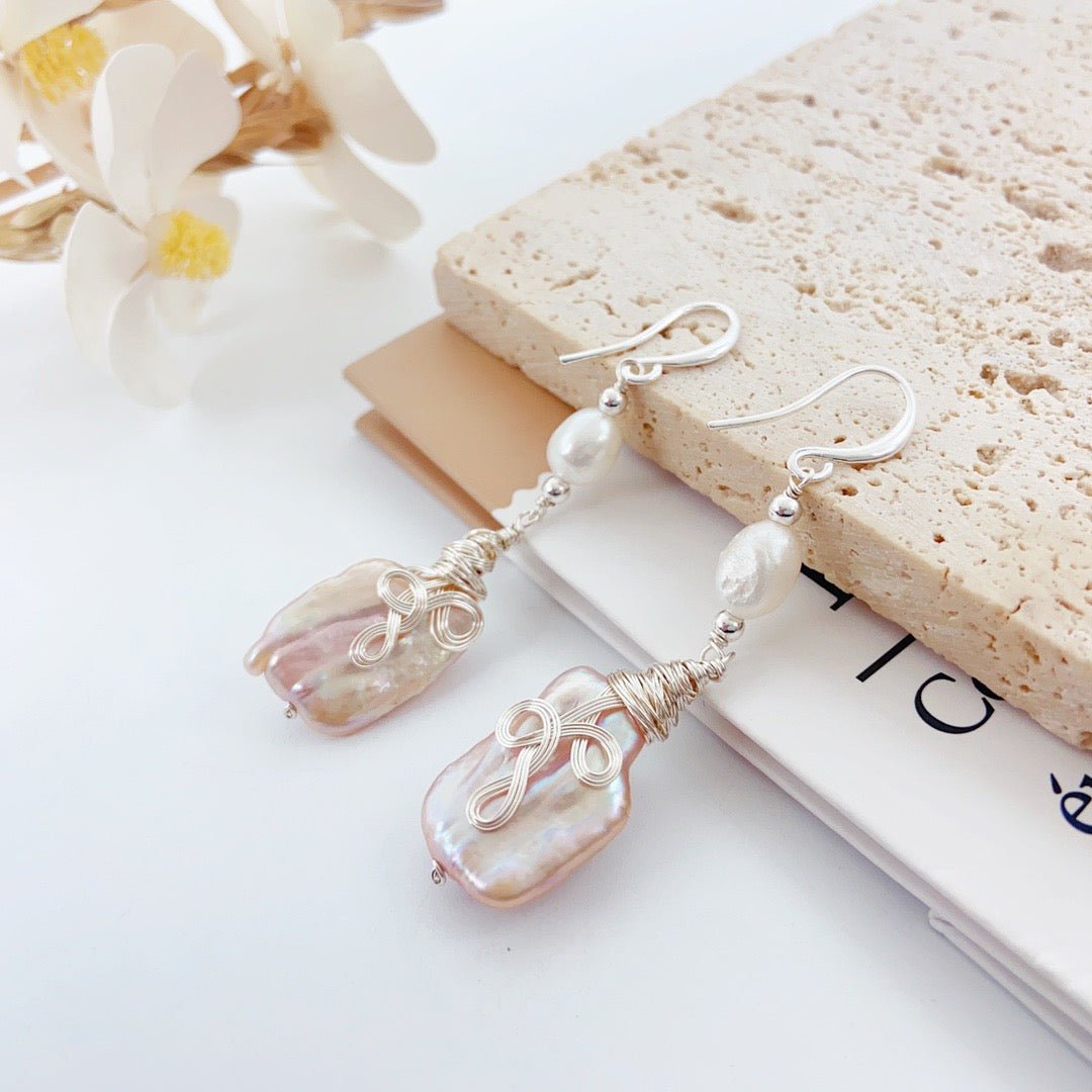 Thames Moonlight Baroque Earrings - NaNaMaLa Boutique