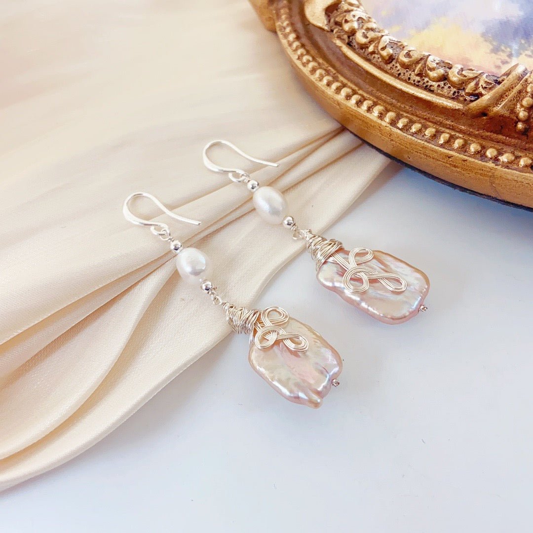 Thames Moonlight Baroque Earrings - NaNaMaLa Boutique
