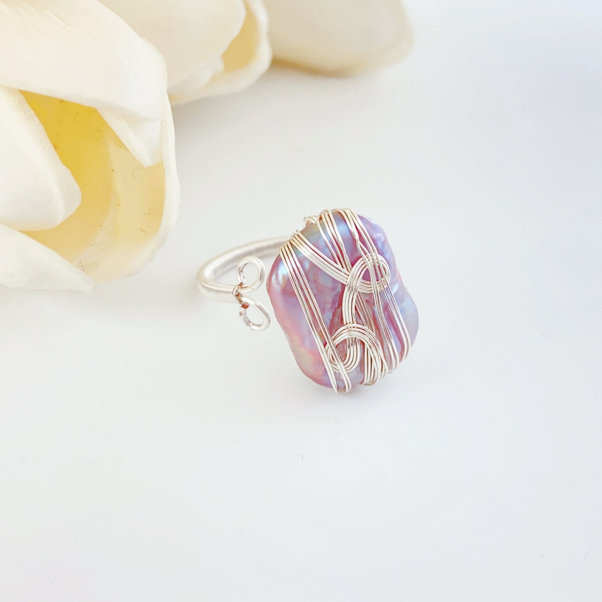 Thames Moonlight Pearl Ring - NaNaMaLa Boutique