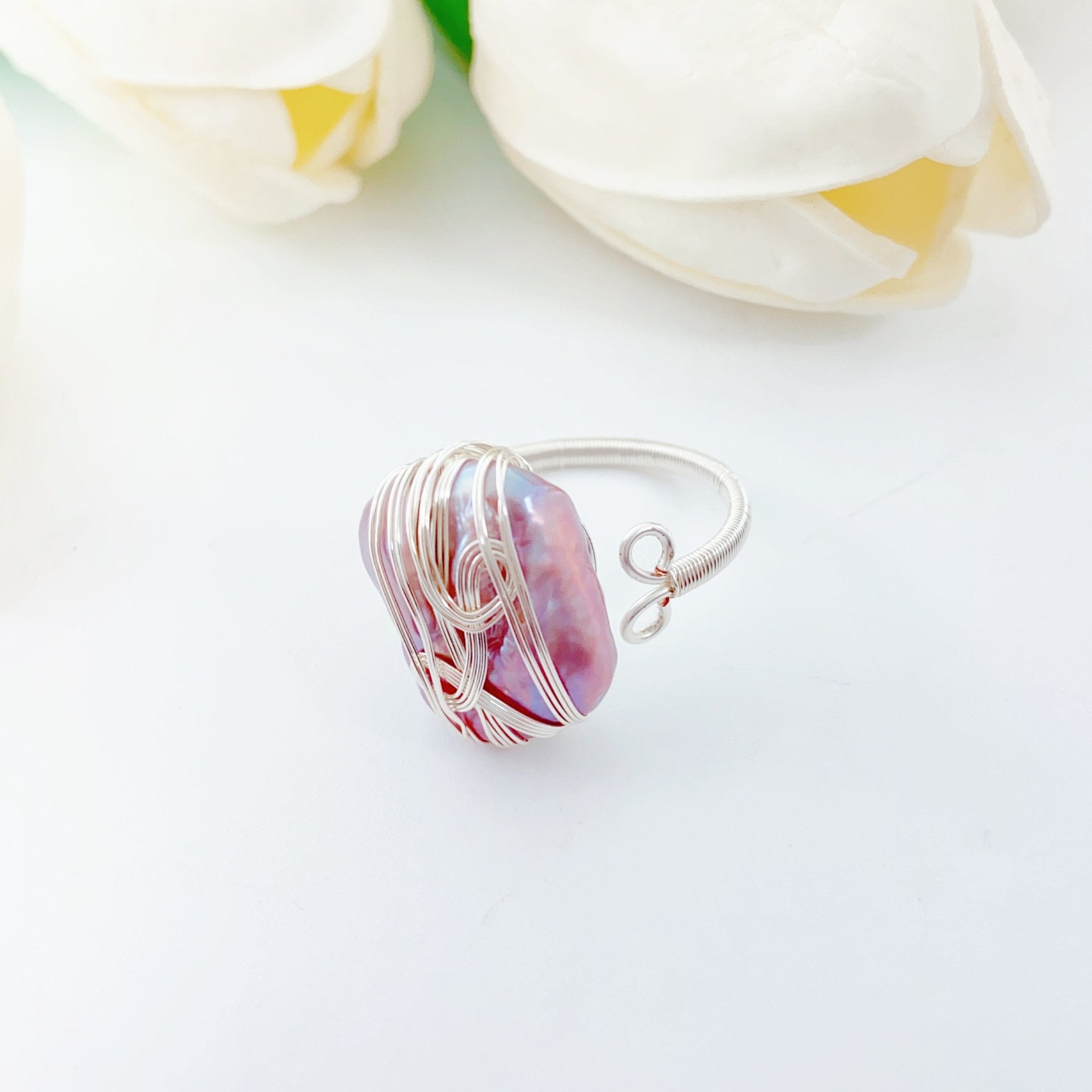 Thames Moonlight Pearl Ring - NaNaMaLa Boutique