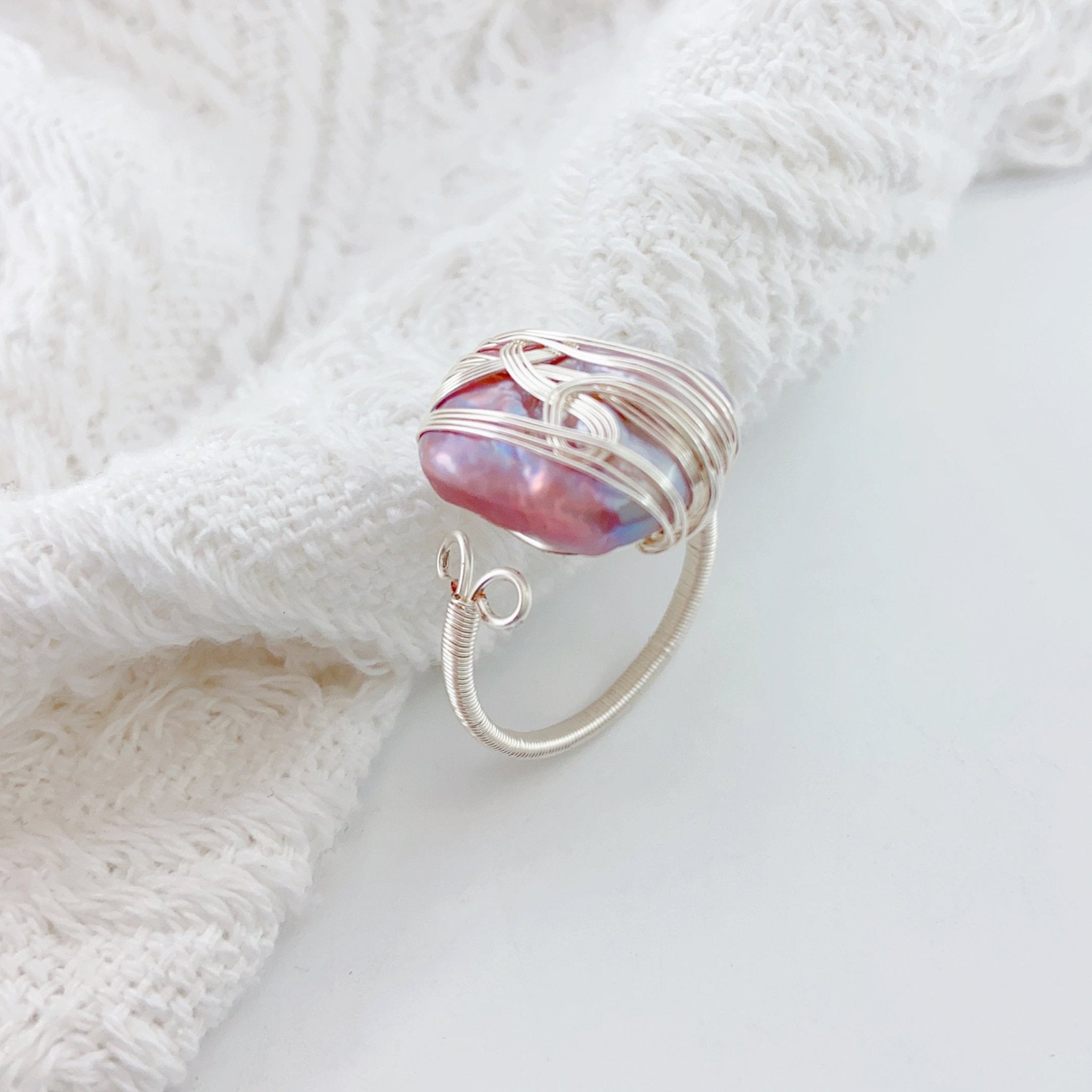 Thames Moonlight Pearl Ring - NaNaMaLa Boutique