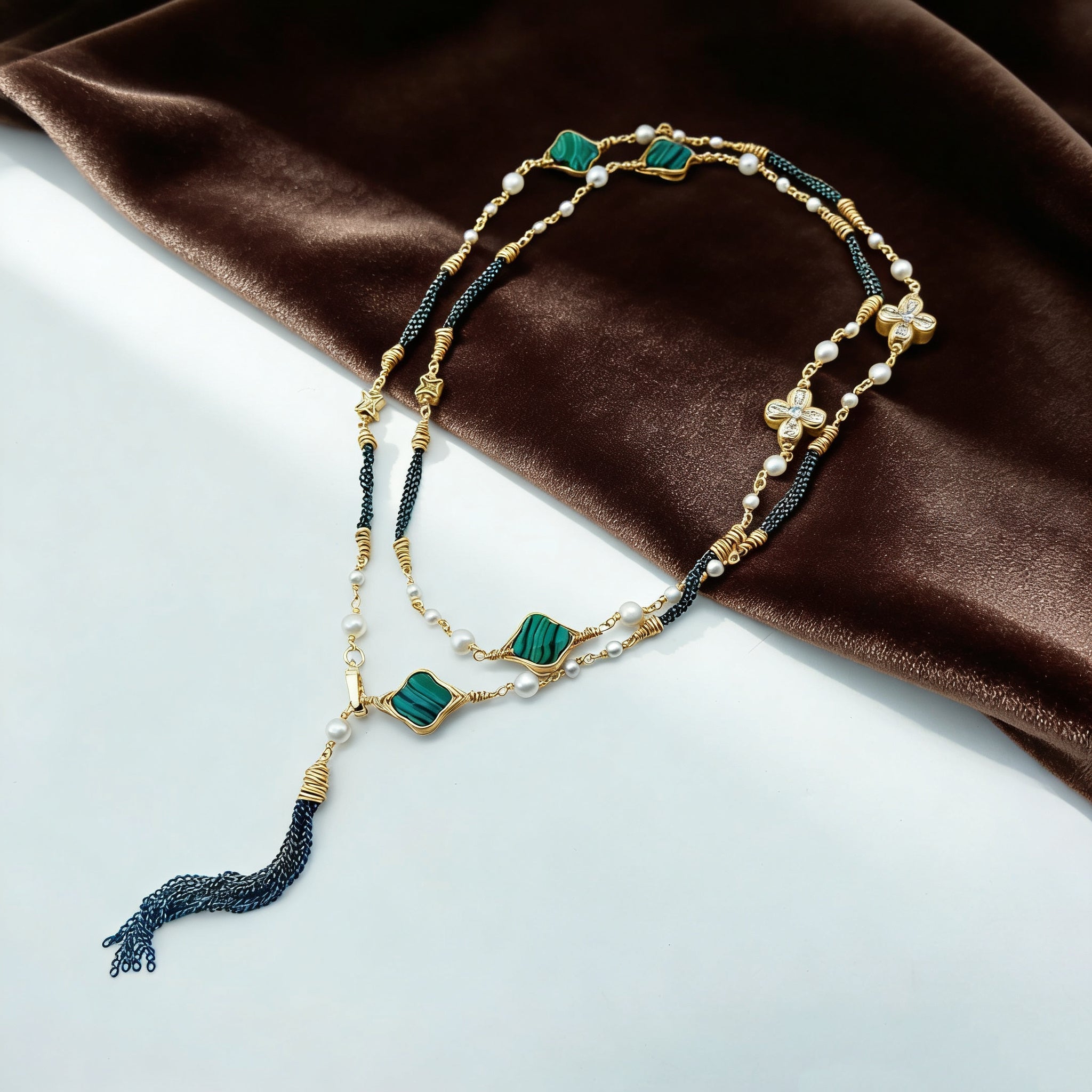 Verdant Stream Pearl Necklace - NaNaMaLa Boutique
