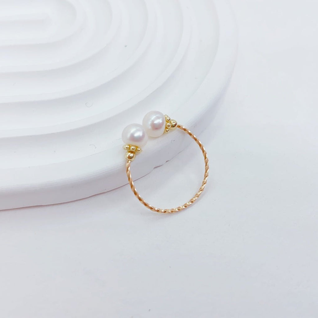 Versatile Dual Pearl Ring - NaNaMaLa Boutique