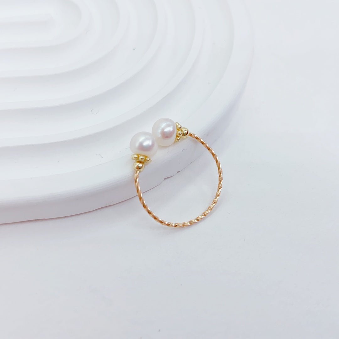 Versatile Dual Pearl Ring - NaNaMaLa Boutique
