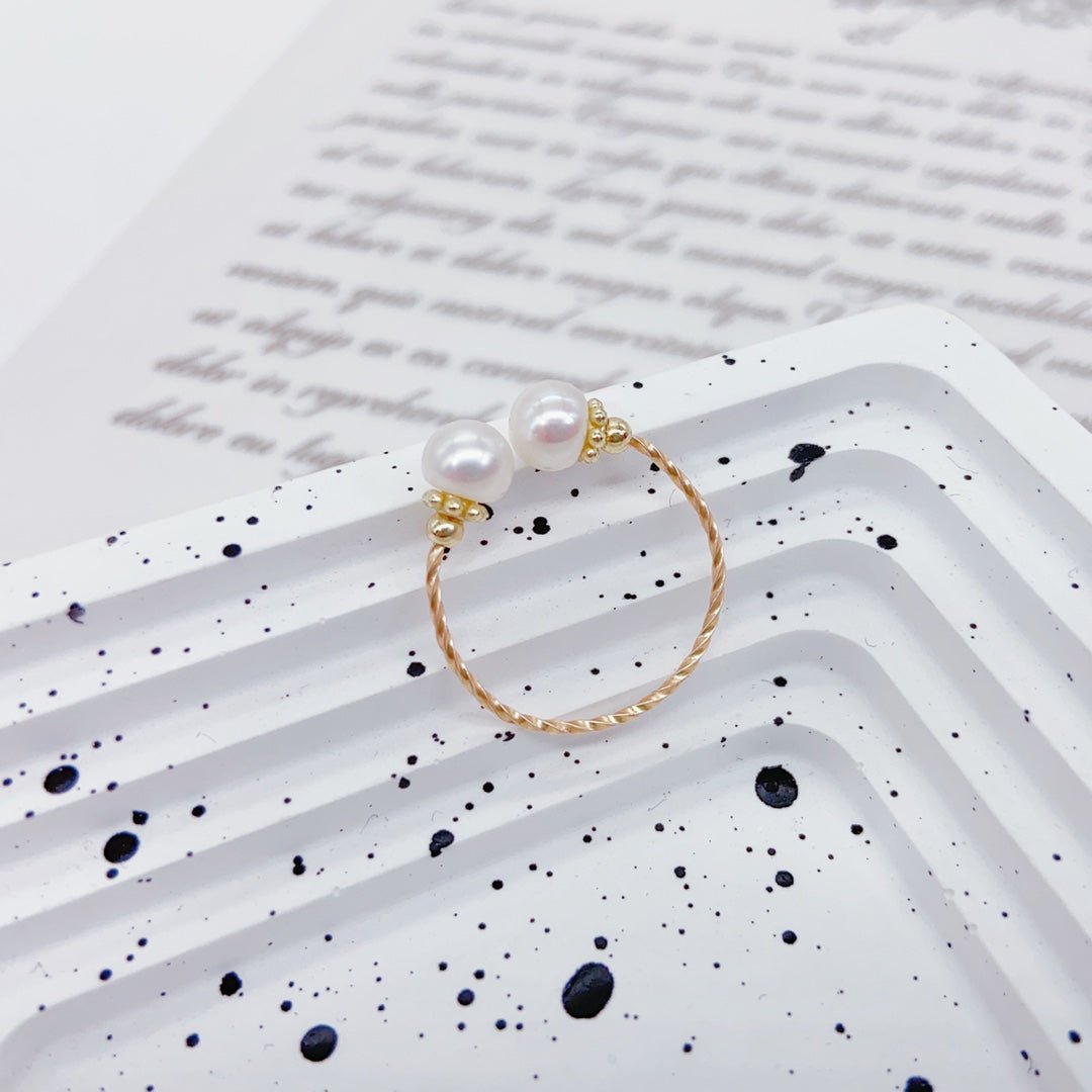 Versatile Dual Pearl Ring - NaNaMaLa Boutique