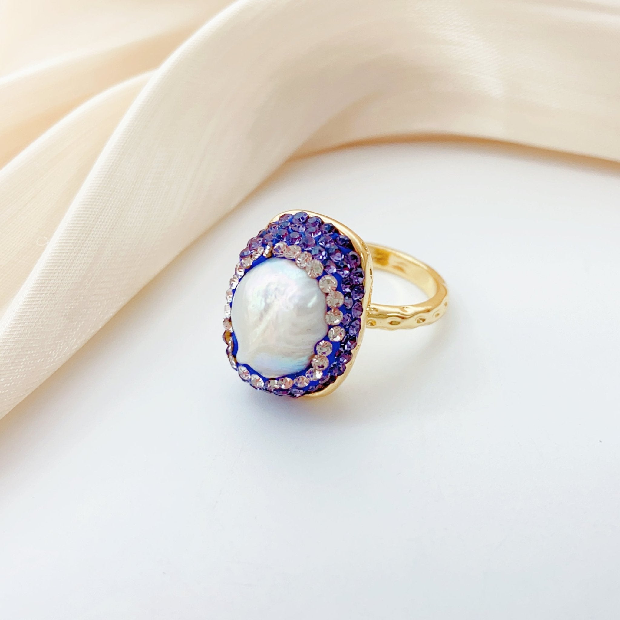 Violet Harbor Pearl Ring - NaNaMaLa Boutique